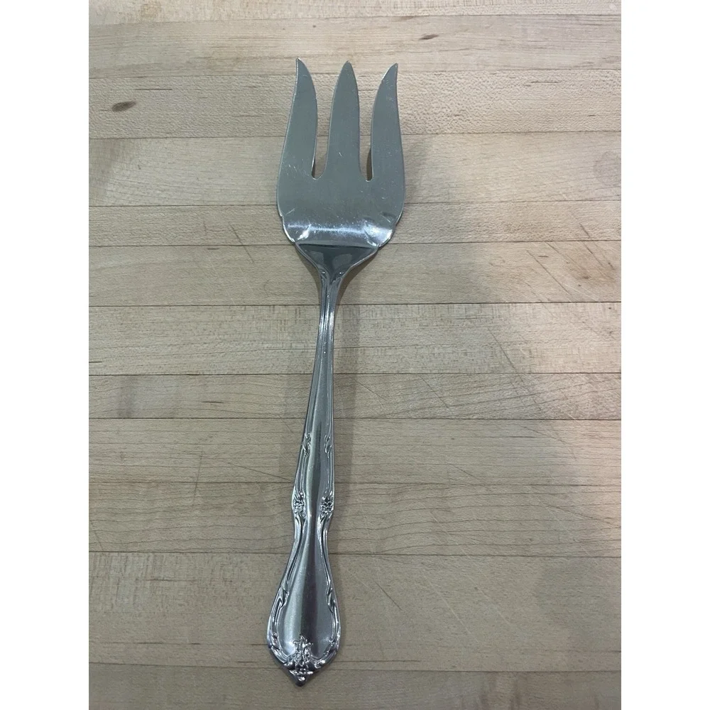 International Insico Victorian Charm Cold Meat Fork 8-1/4